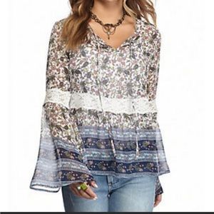 Taylor and Sage Long Sleeved Patterned Peasant boho Top